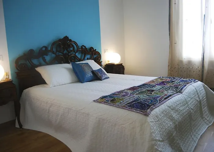 Laxmi Guesthouse B&B