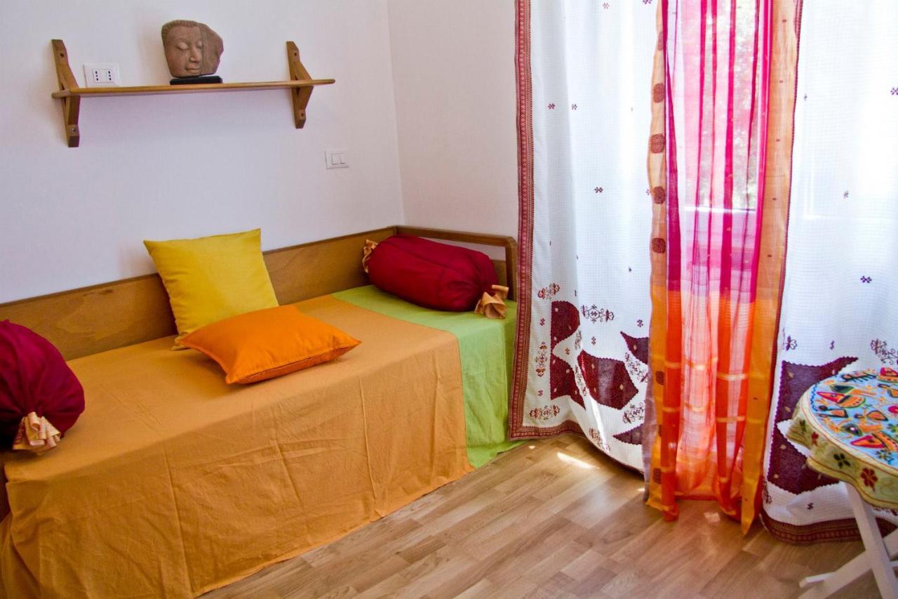 Bed & Breakfast Laxmi Genoa