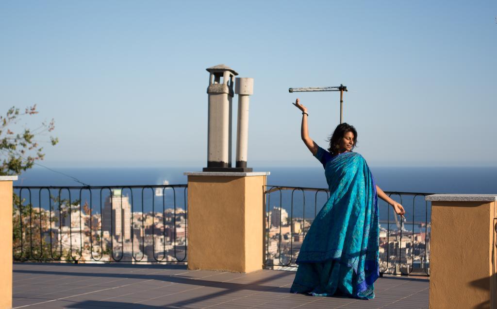 Bed & Breakfast Laxmi Genoa